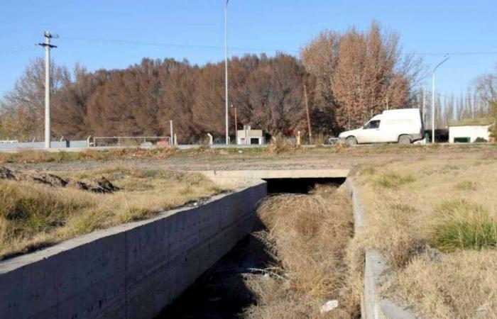 Video | Tragedy between Neuquén and Cipolletti: this is the sewer where a man died