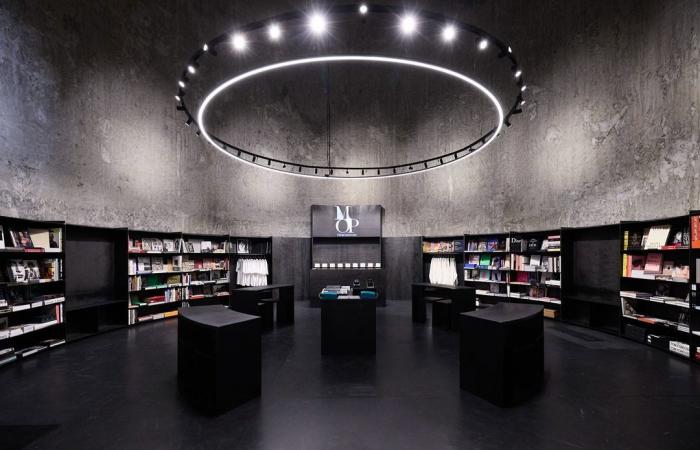 This is Marta Ortega’s modern bookstore in A Coruña