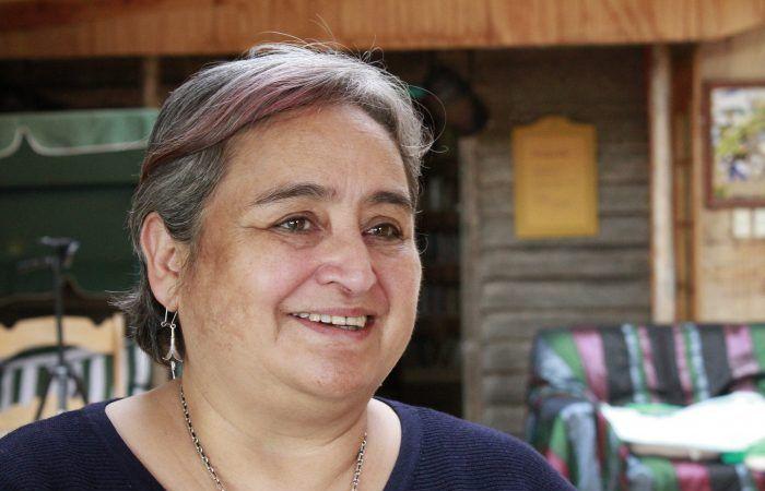Chilean poet and teacher Rosabetty Muñoz is the new winner of the Ibero-American Poetry Prize