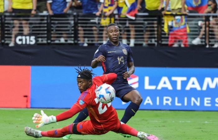 Alan Minda seeks to earn a place in Ecuador’s team against Mexico