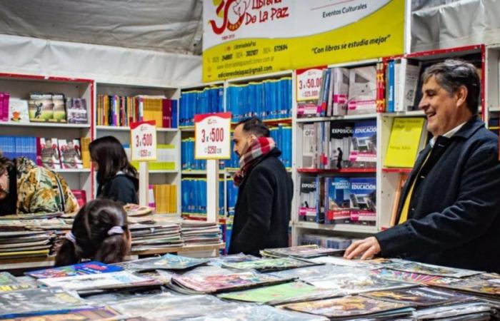 Book Fair in Esquina: “The community took over the public space”