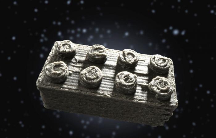 LEGO bricks built with meteorite dust, test for a lunar base