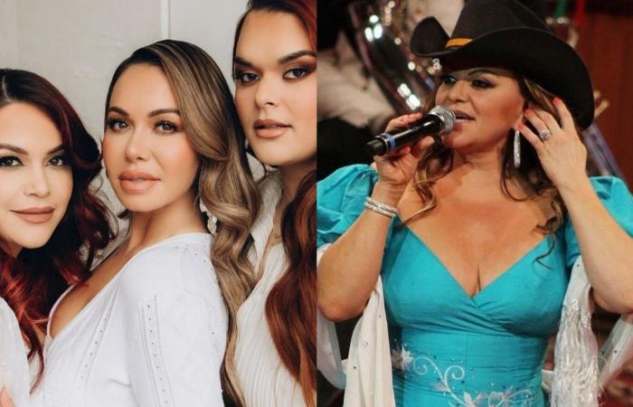 Jenni Rivera’s mother is moved to tears in front of the singer’s posthumous star in Hollywood