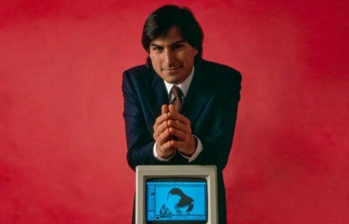Steve Jobs’ most elegant clothing was this suit that is now being auctioned for a “moderate” price