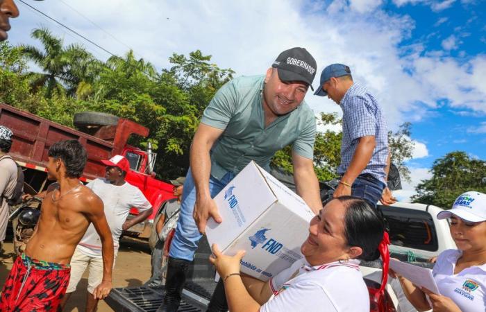 800 aid delivered by the Guaviare Government to those affected by flooding