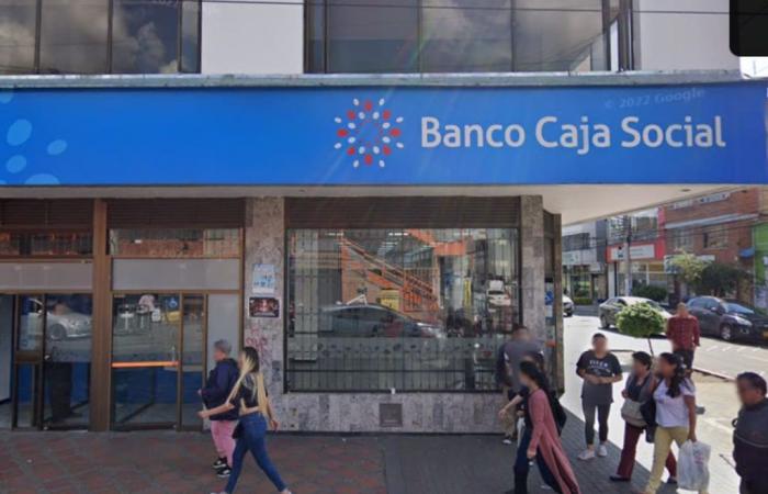 Bancó Caja Social is robbed in the town of Kennedy