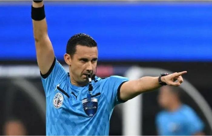 Controversy surrounding the Mexican referee who will direct the Argentine National Team