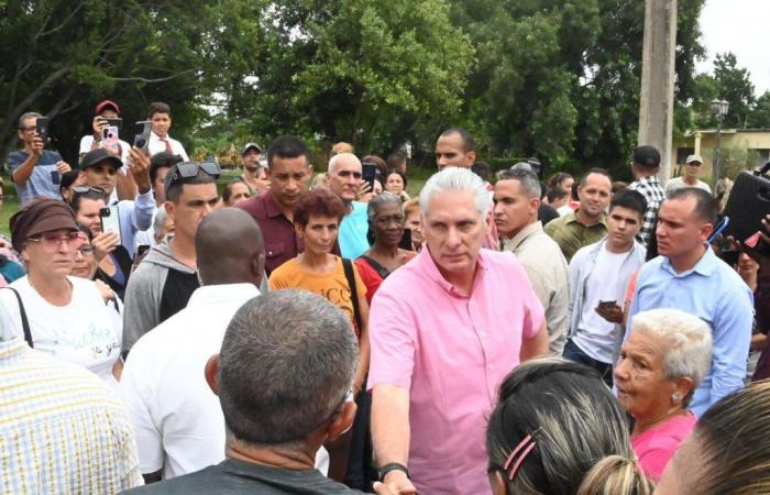 Diaz-Canel visits the Cienfuegos municipality of Aguada de Pasajeros (+photo)