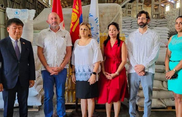 Cuba receives one million dollars in food donated by Mongolia
