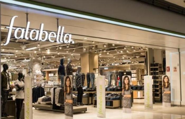 New secret Falabella outlet in a Bogotá shopping center | Commerce | Business