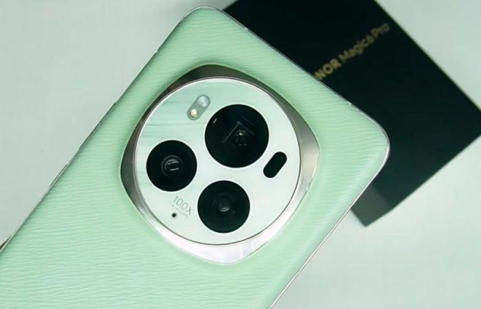 This Chinese phone has the best camera in the world and the best processor