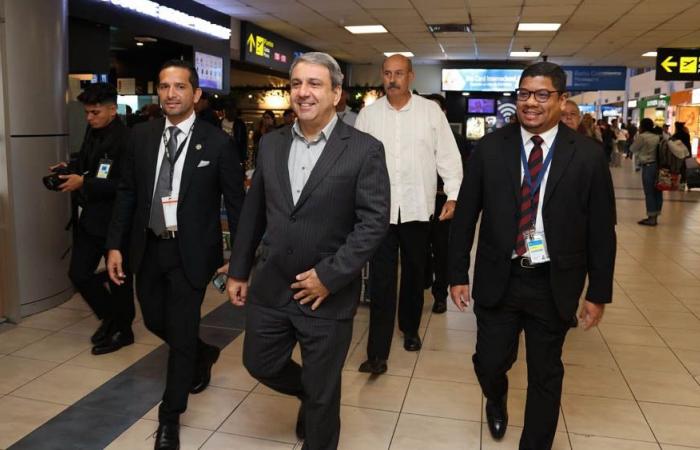 Cuban minister in Panama for inauguration of president-elect