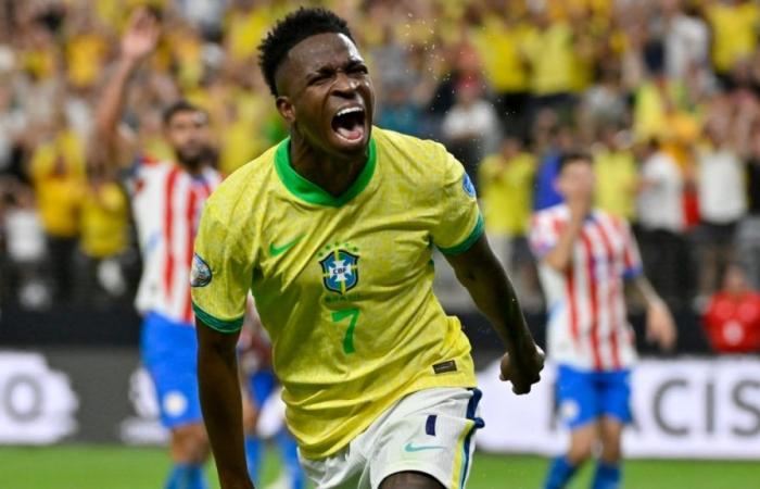 Brazil gets back on track in the Copa América with a win against Paraguay