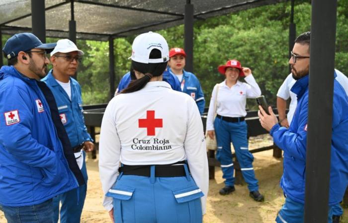 Red Cross trains volunteers in emergency response p