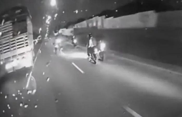 A group of bikers appeared allegedly involved in the death of a young woman | Bogotá news today |