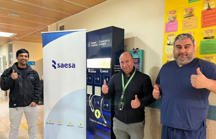Saesa has delivered eight free charging totems for phones in Los Ríos – LANCO