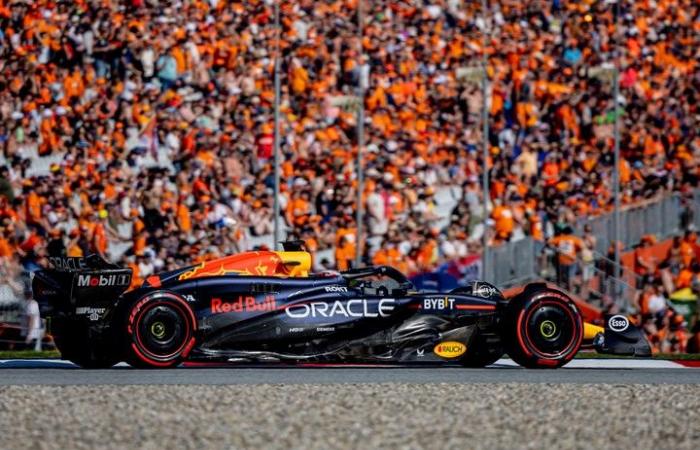 F1: Max Verstappen took advantage of the McLaren fight and won the sprint race in Austria :: Olé