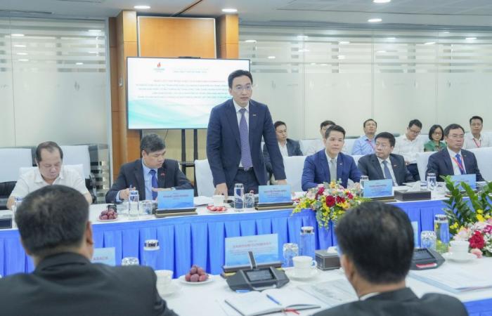 PV GAS receives an inspection delegation from Laos