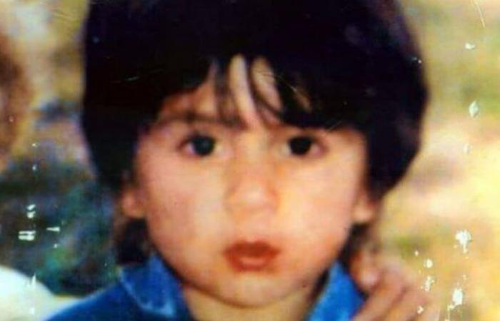 He showed a photo of him as a child and it was that of a boy who disappeared in Corrientes