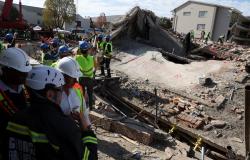 Survivor recounts moment he emerged from deadly South African building collapse