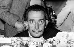 Dalí and the rhinoceroses, the eggs and other obsessions of the genius who only wanted to reinvent himself
