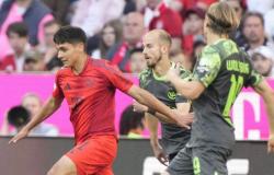 Matteo Perez-Vinlöf, a Swede with a Peruvian father, debuted in the Bundesliga with Bayern Munich