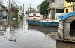How will the flooding continue in the provinces of Argentina?
