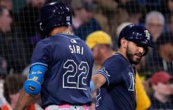 Rays get back to .500, open road trip with a win over Red Sox