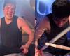 Greyson Nekrutman (Sepultura) plays almost an entire concert with a bloody hand