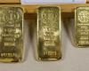 Gold set for second weekly fall; US payrolls on investors’ radar