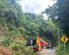 Weekend rains leave 4 dead, as well as landslides on roads and floods