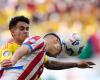 Colombia leads in Copa América, but its attack was off against Paraguay