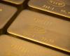 Gold price holds near two-week lows as investors await US inflation data