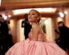 Ariana Grande: her fleeting loves and her years as a youth star